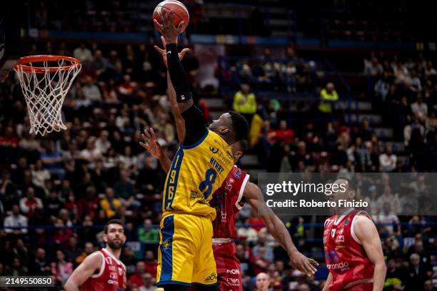 Sek Henry of Givova Scafati Basket in action during the LBA Lega Basket Serie A Round 28 match between EA7 Emporio Armani Milan and Givova Scafati...