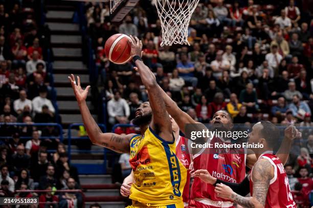 Kruize Pinkins of Givova Scafati Basket and Kyle Hines of EA7 Emporio Armani Milan in action during the LBA Lega Basket Serie A Round 28 match...