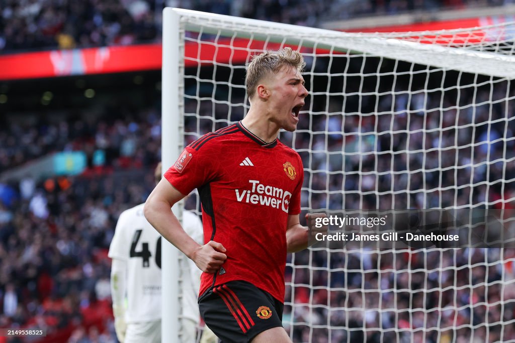 Coventry City v Manchester United - Emirates FA Cup Semi Final