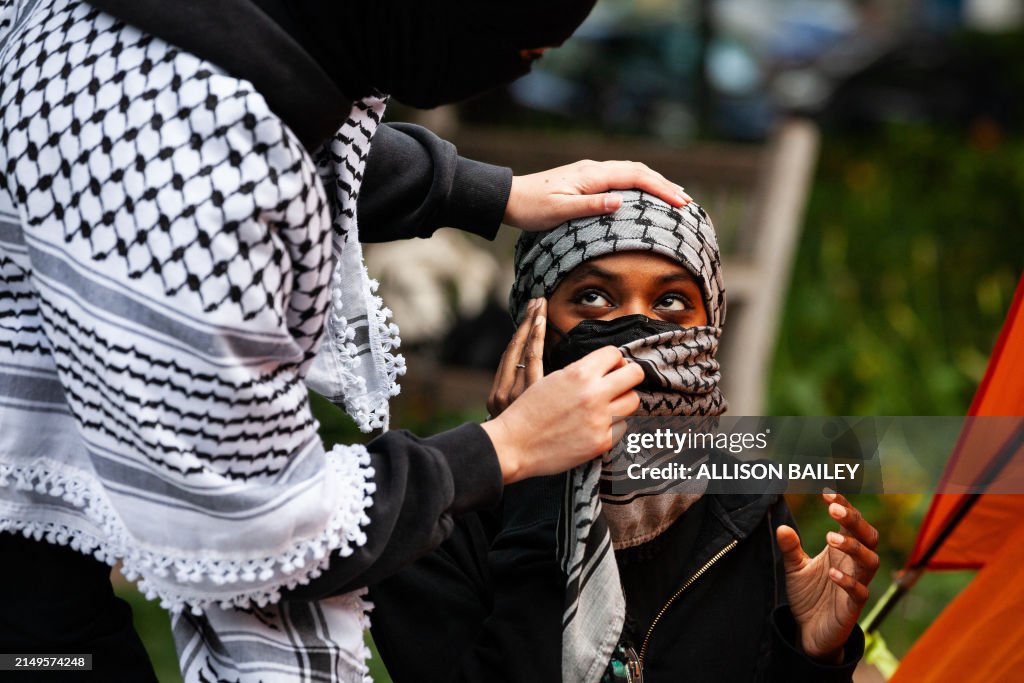 Students-establish-pro-Palestine-encampment-at-George-Washington