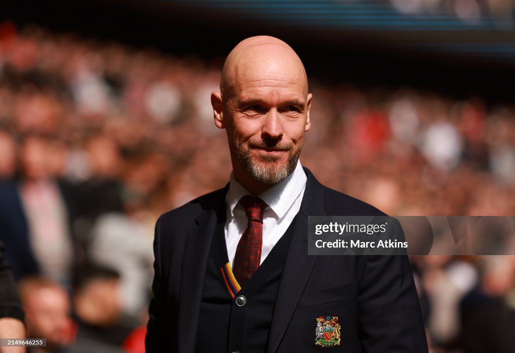 Agitated Ten Hag criticizes English press: 'Your reaction was embarrassing'