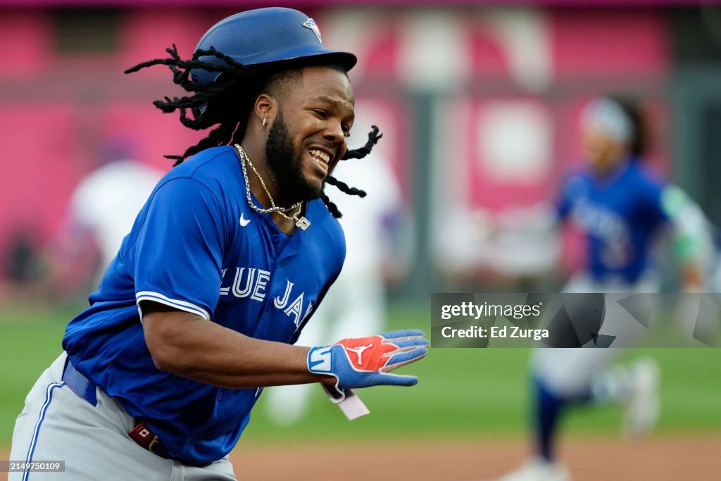 Toronto Blue Jays v Kansas City Royals