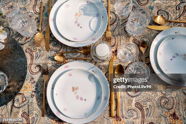 life events table setting - crystals & candles stock pictures, royalty-free photos & images