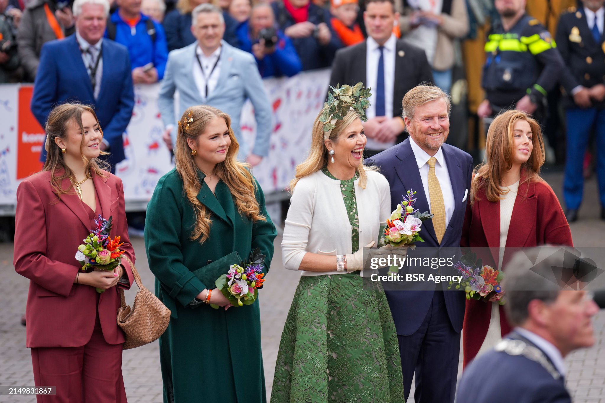dutch-royal-family-celebrates-kingsday-in-emmen.jpg?s=2048x2048&w=gi&k=20&c=KsOROjYeHsqz2Y09H0E3QU8xGGombpJq9yGi9aEwkzE=