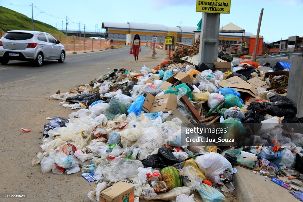 Müllablagerungen auf öffentlichen Straßen