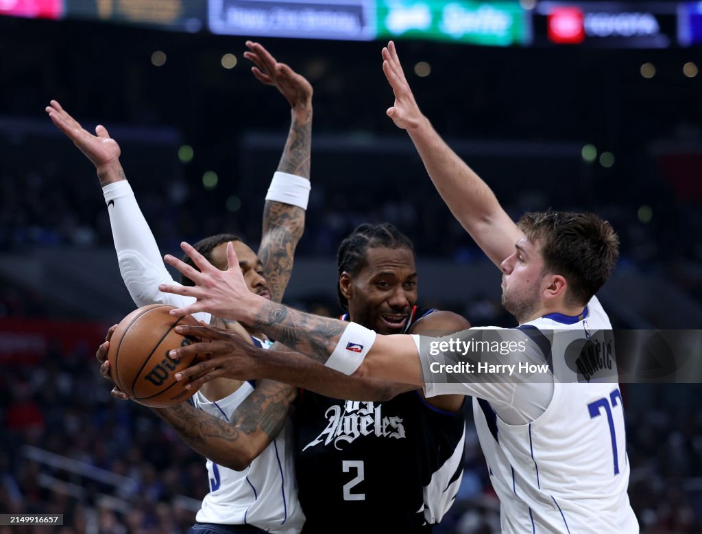 Dallas Mavericks v Los Angeles Clippers - Game Two