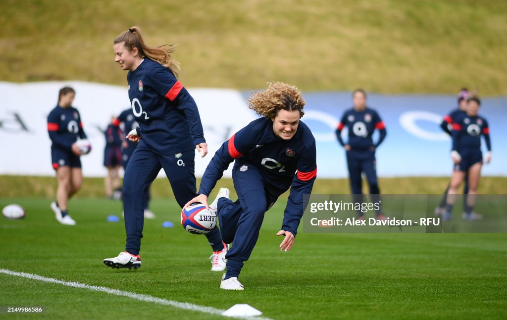 Red Roses Antham Ellie Kildunne runs with the ball during a Red Roses Training Session ...