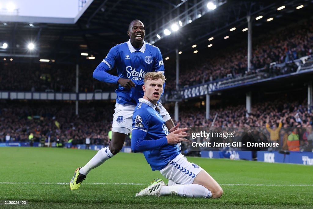 Everton FC v Liverpool FC - Premier League
