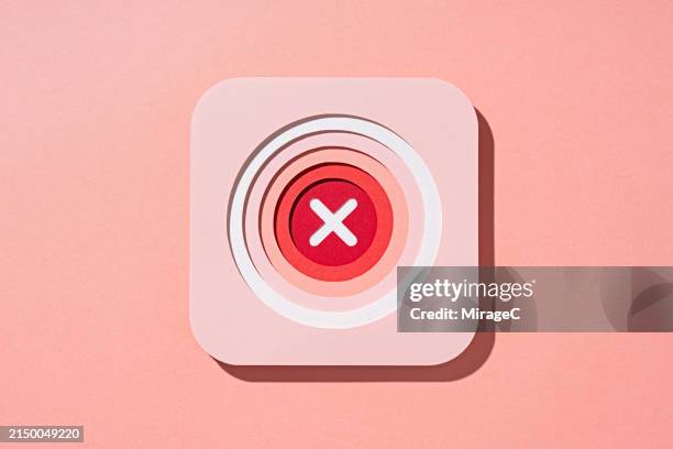 red wrong mark in concentric circles, paper craft - errore foto e immagini stock