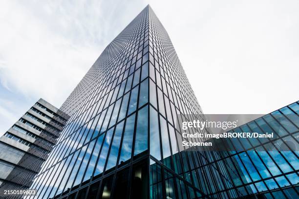 modern architecture, high-rise building, messeturm, basel, canton of basel-stadt, switzerland, europe - messeturm stock-fotos und bilder