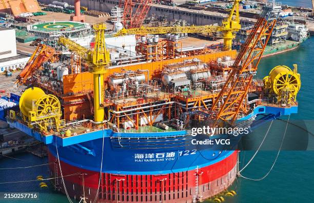 Floating Storage Offloading 753 Floating Production Storage Offloading Stock Photos, High-Res ...