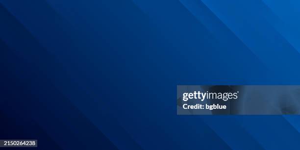 ilustraciones, imágenes clip art, dibujos animados e iconos de stock de fondo abstracto moderno - trendy blue gradient - fondo azul