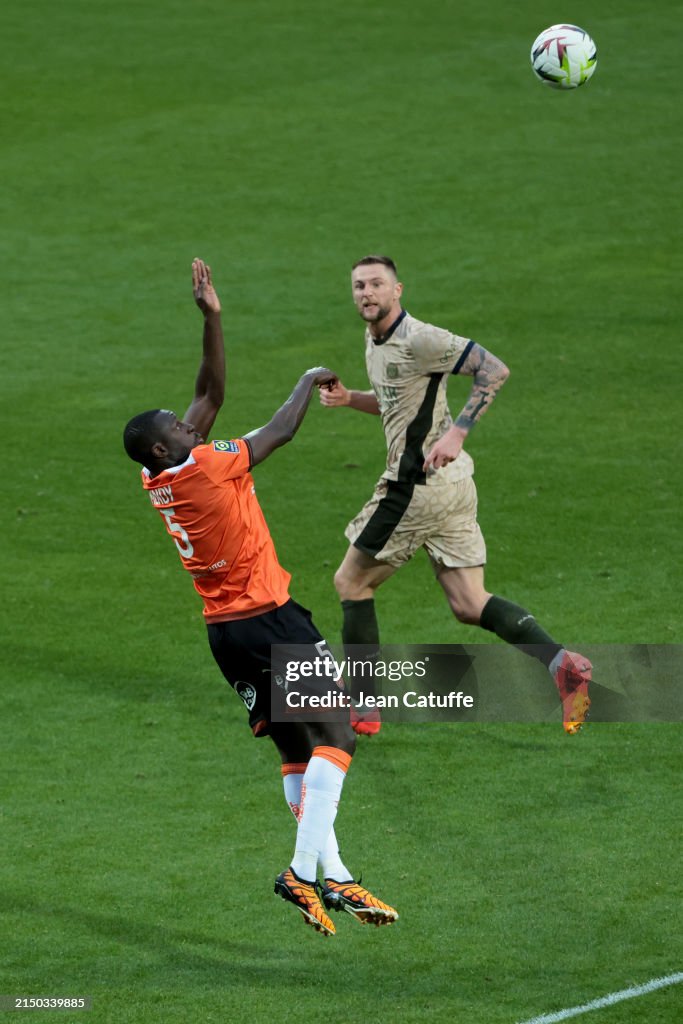 FC Lorient v Paris Saint-Germain - Ligue 1 Uber Eats