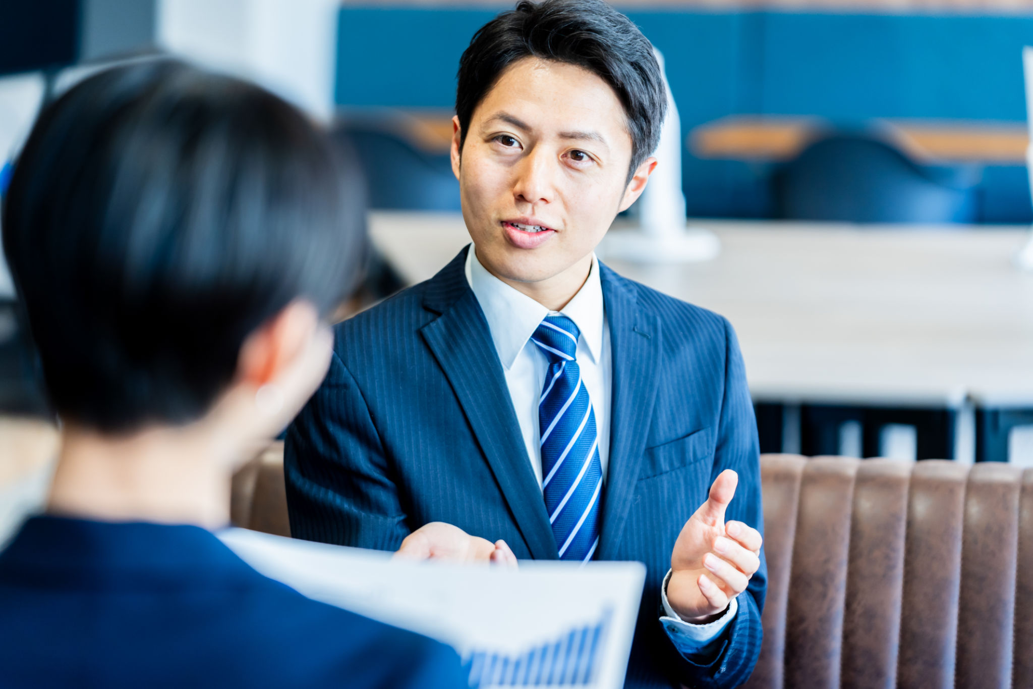 japanese business meeting
