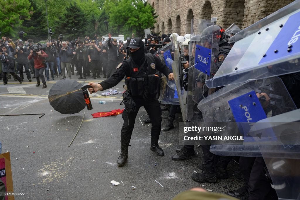 TURKEY-POLITICS-SOCIAL-LABOUR-MAY DAY-DEMO