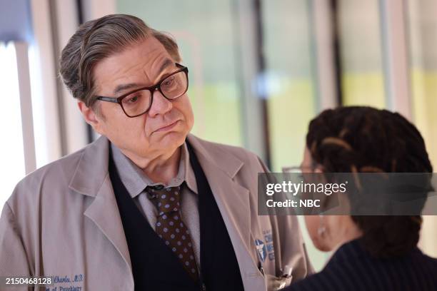 Get by with a Little Help From My Friends" Episode 09012 -- Pictured: Oliver Platt as Dr. Daniel Charles, S. Epatha Merkerson as Sharon Goodwin --