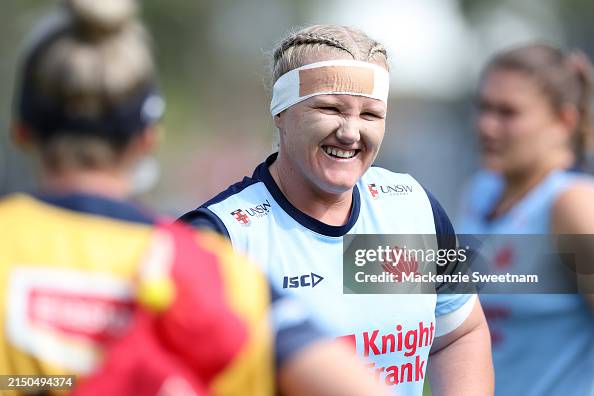 Emily Robinson of the Waratahs warms up ahead of the Super Rugby ...