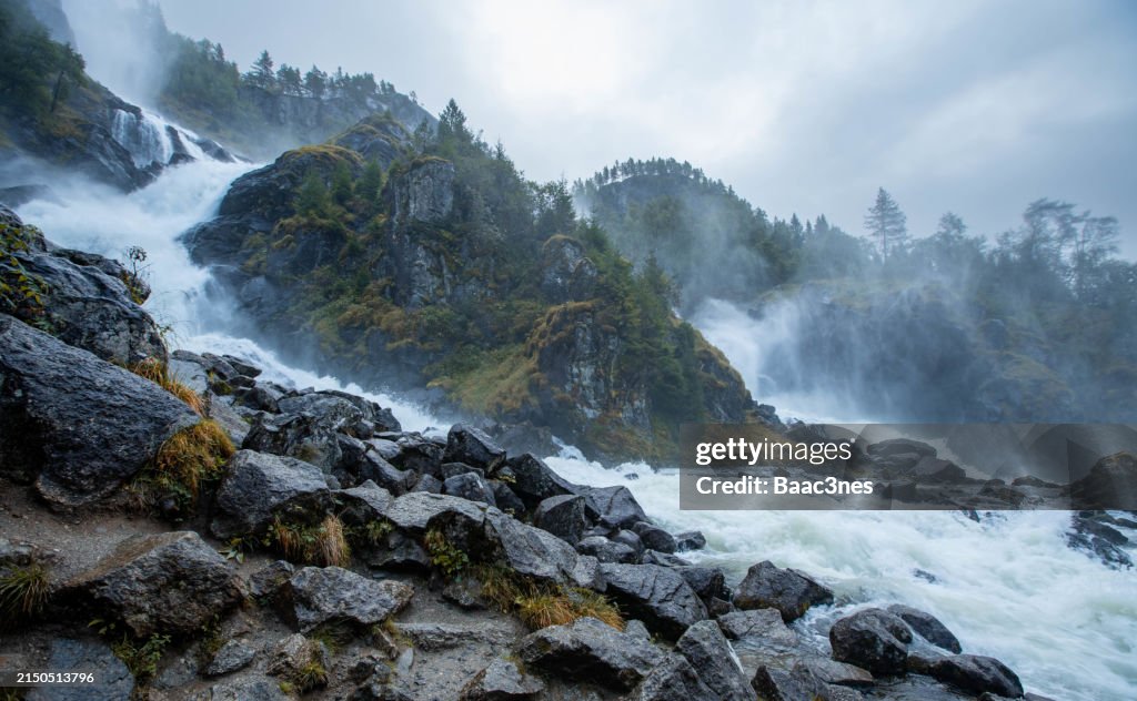 Norway's Iconic Låtefossen Waterfall