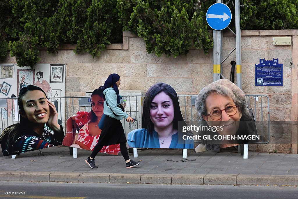 TOPSHOT-ISRAEL-PALESTINIAN-CONFLICT-HOSTAGES-PROTEST
