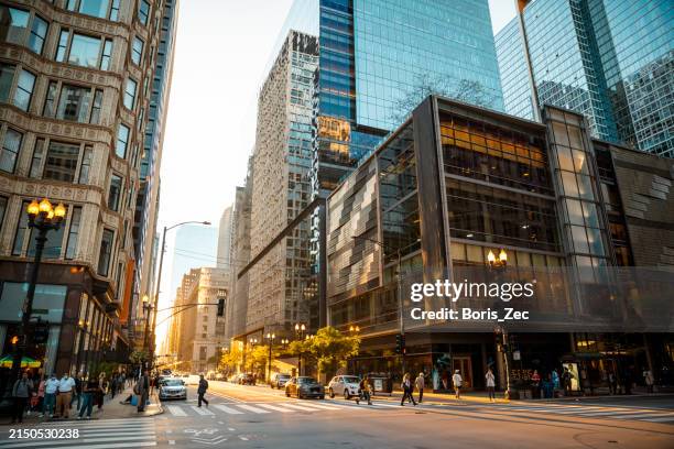 details of the city of chicago. cars, residents, and tourists, life in a big city, panoramic city views, everyday life. historical landmarks, tourist destinations - stock photo - chicago illinois stock pictures, royalty-free photos & images