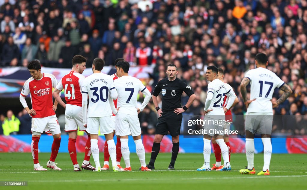 Tottenham Hotspur v Arsenal FC - Premier League