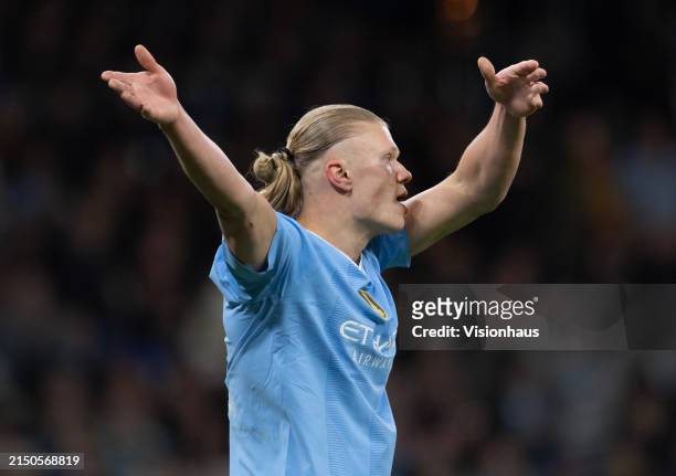 Erling Haaland of Manchester City during the UEFA Champions League quarter-final second leg match between Manchester City and Real Madrid CF at...
