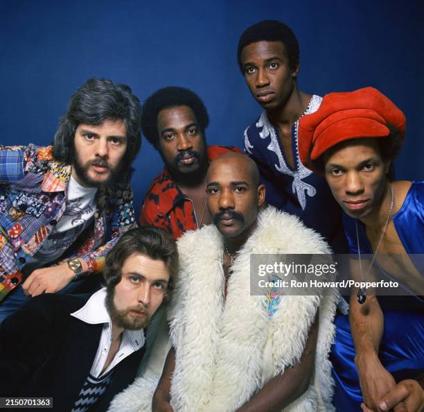 Tony Connor 224 Hot Chocolate Band Stock Photos, High-Res Pictures, and Images ...
