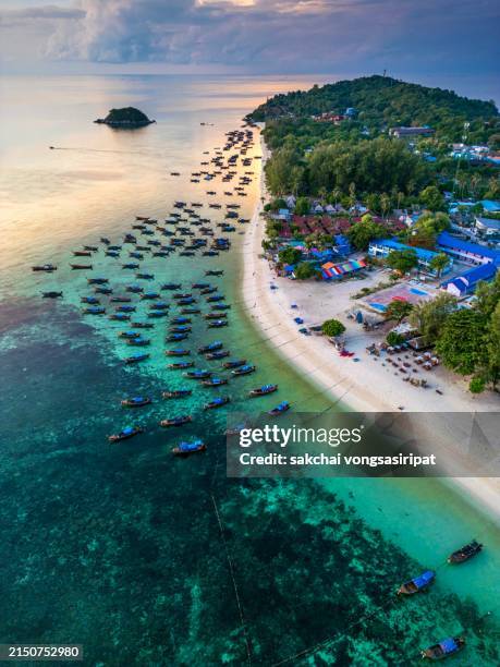scenic view on the beach at koh lipe in thailand - andaman and nicobar islands stock pictures, royalty-free photos & images