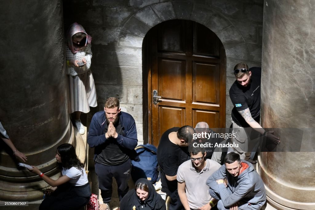 Christians mark Holy Saturday in Jerusalem