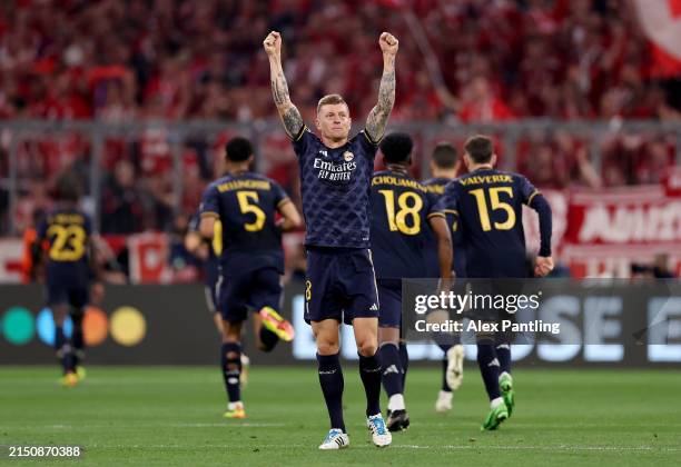 Toni Kroos of Real Madrid celebrates after Vinicius Junior of Real Madrid scores his team's first goal during the UEFA Champions League semi-final...