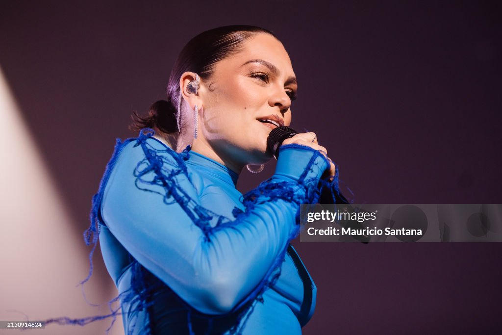 Jessie J In Concert