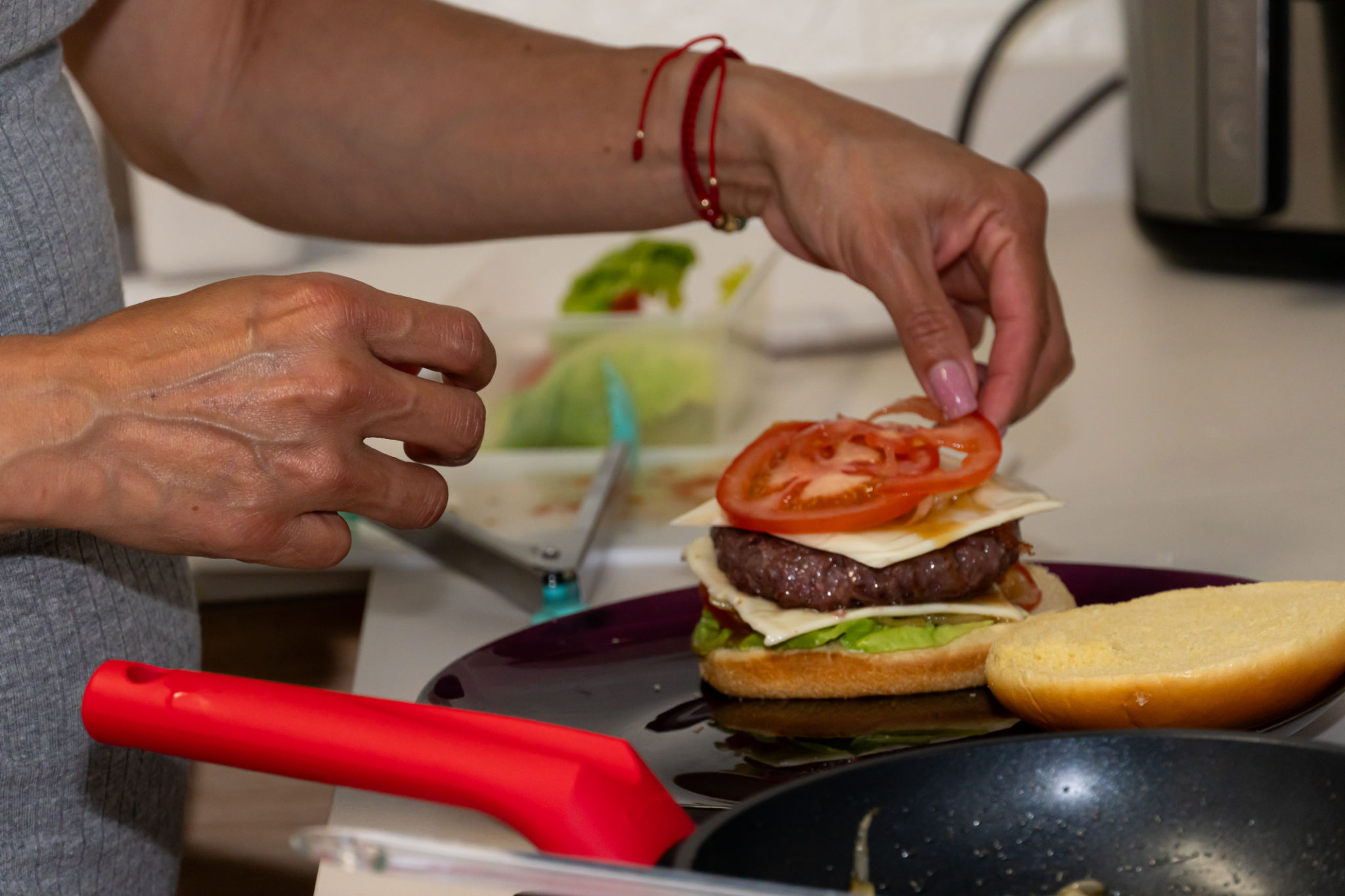 cocinar hamburguesa