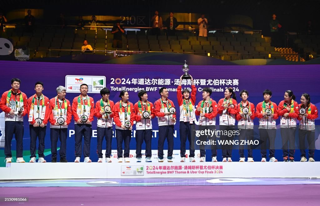 BADMINTON-CHN-THOMAS-UBER-PODIUM