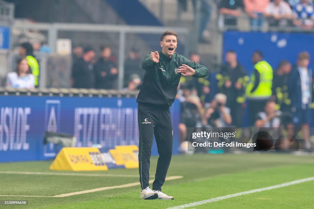 Hamburger SV v FC St. Pauli - Second Bundesliga