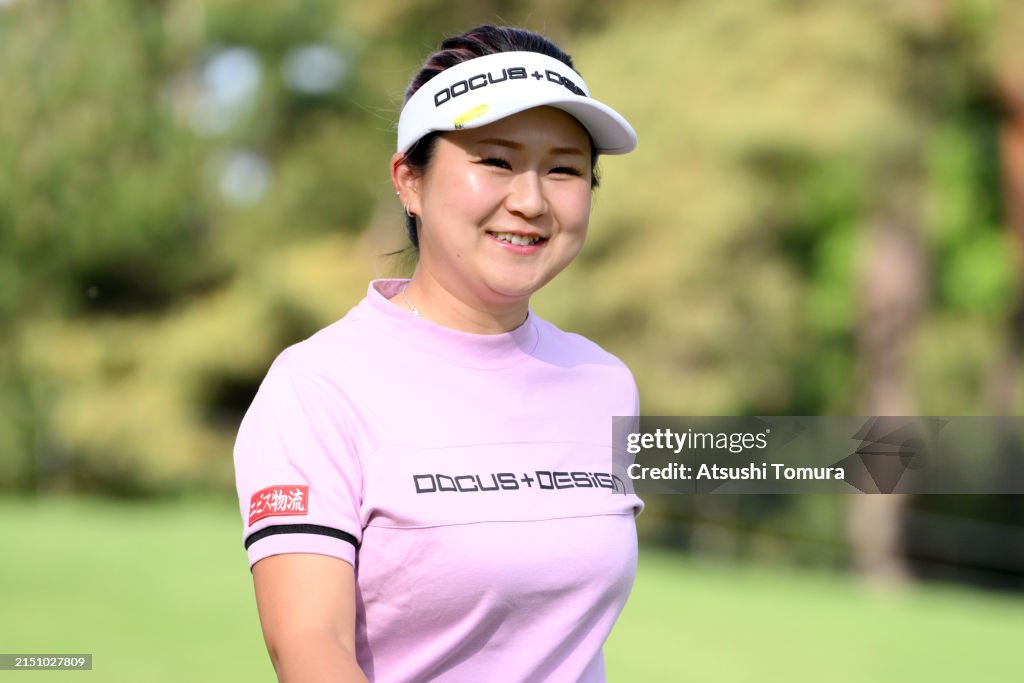 World Ladies Championship Salonpas Cup - Round One