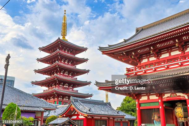 pagode à cinq étages d’asakusa - préfecture-de-tokyo photos et images de collection