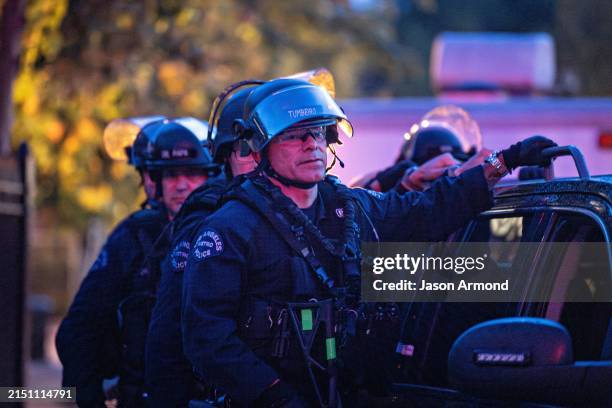 Lapd Riot Control Vehicles 11,840 Los Angeles Police Department Stock Photos, High-Res Pictures ...
