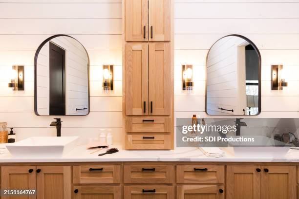 newly renovated modern bathroom in luxury home - fitting stockfoto's en -beelden