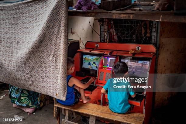 Tondo Computer 29 Singapore School Manila Stock Photos, High-Res Pictures, and Images ...
