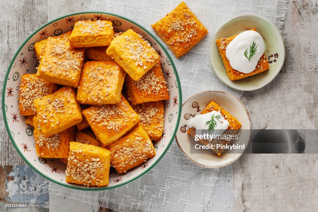 Salty cracker and cookies in bowl. Biscuit. Cookie. Cracker. Biscuit with cream cheese. Salticrax with a cottage cheese. Cream Cheese on Crackers
