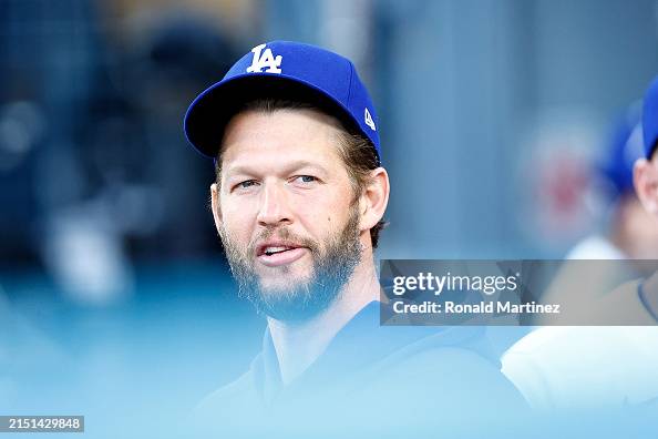 Atlanta Braves v Los Angeles Dodgers Atlanta Braves v Los Angeles Dodgers