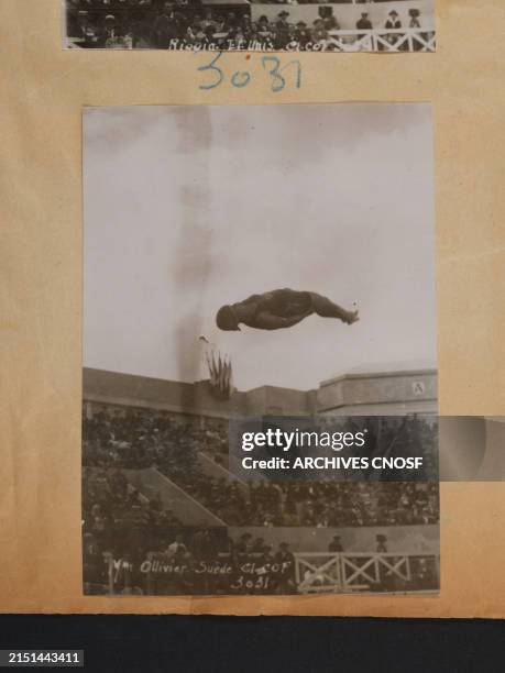 Paris 1924 Olympic Games : Sweden's Eva Olliwier in the 3m springboard final.