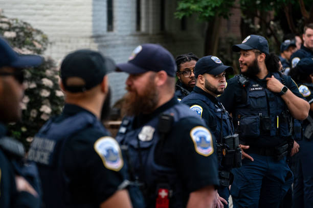 DC: Police Clear Out George Washington University Protest Encampment