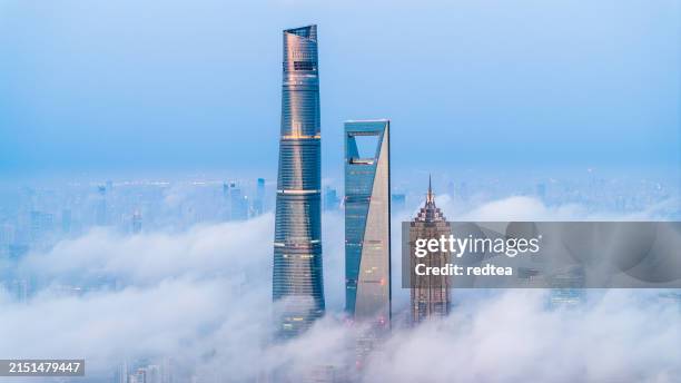 aerial view of shanghai - jin mao turm stock-fotos und bilder