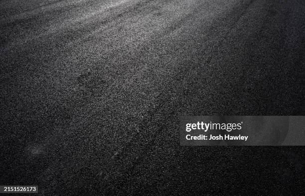 asphalt road background - asfalto foto e immagini stock