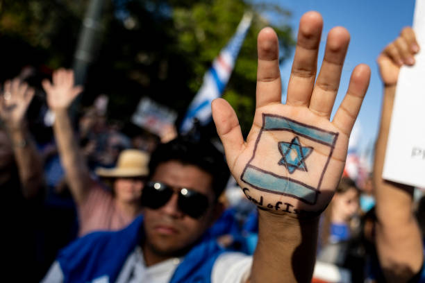 CA: Supporters Of Israel March To University Of Southern California Campus
