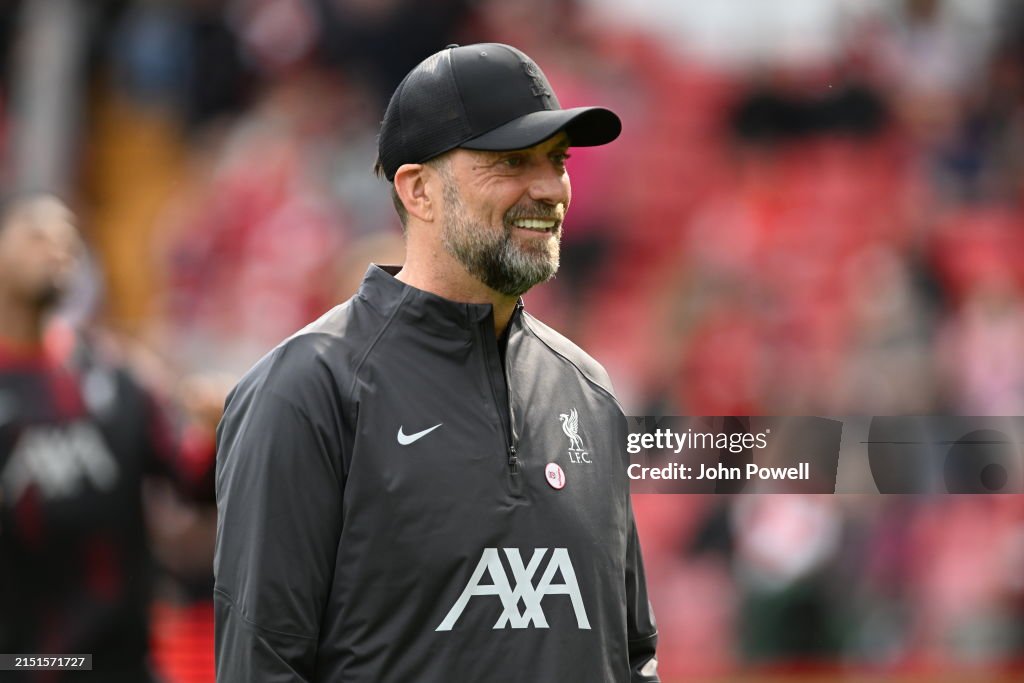 Liverpool FC v Tottenham Hotspur - Premier League
