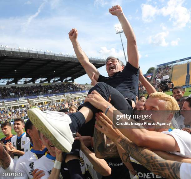 Fabio Pecchia coach of Parma celebrates the conquest of Serie A at the end the Serie B match between Parma Calcio 1913 and US Cremonese at Stadio...