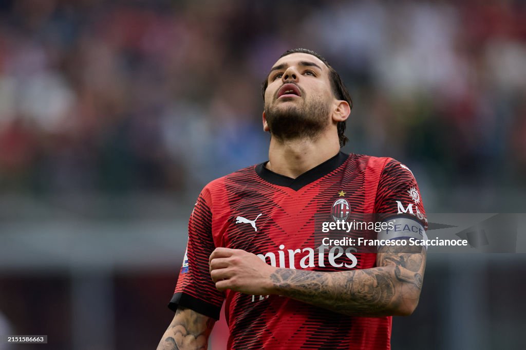 Forms a fearsome duo with Leão at Milan and is expected to reinforce Bayern