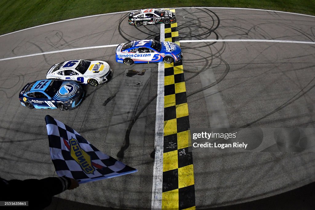 NASCAR Cup Series AdventHealth 400